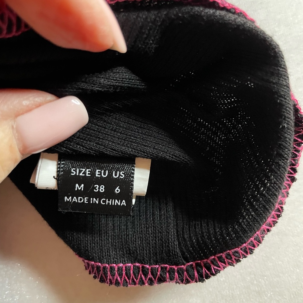 Shein Safety Pin Heart Appliqué - M - Picture 9 of 11
